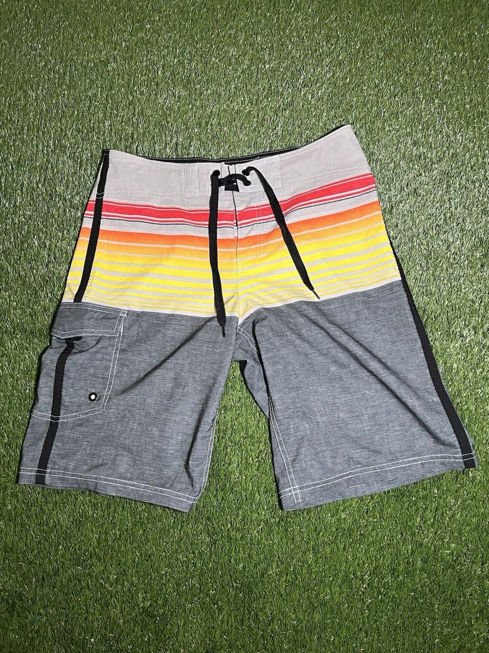 Mossimo Board Shorts Striped Gray Yellow Red Men's Size 32 Drawstring